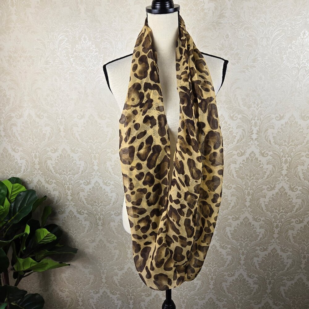 Lightweight Leopard Animal Print Infinity Loop Scarf Tan Brown Black